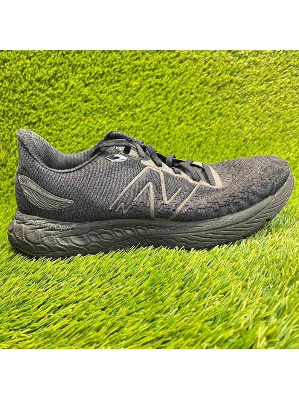 New Balance Fresh Foam X 880v12 Mens Size 11.5EE Black Running Shoes Sneakers